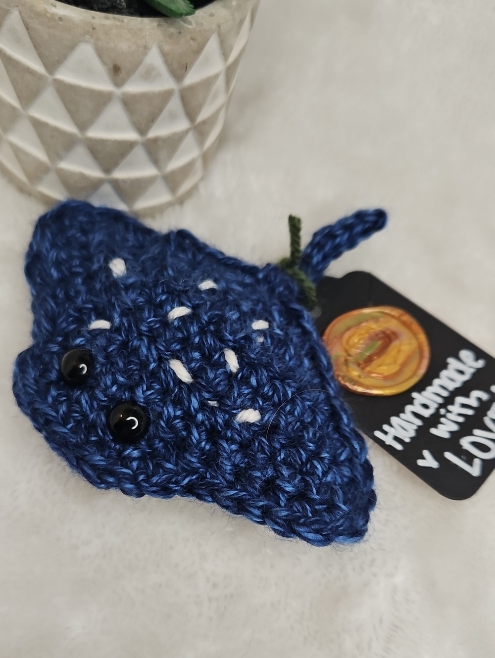 Handmade Crochet Spotted Stingray Plushie (NEW) - Picture 3 of 5